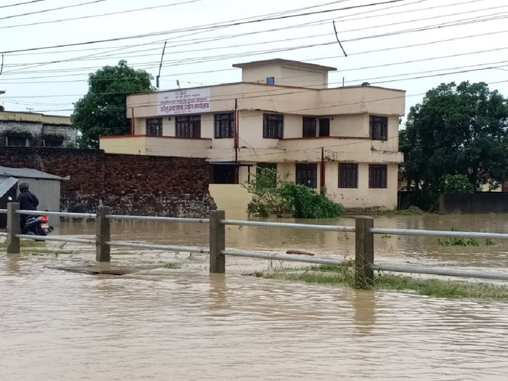 पश्चिम नवलपरासीका आधादर्जन बढी सरकारी कार्यालय बन्द