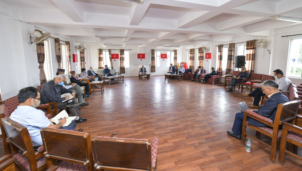 एमालेमा अध्यक्ष र महासचिव मात्रै निर्वाचित हुने, पोलिटब्युरो र वैकल्पिक केन्द्रीय सदस्य नराखिने