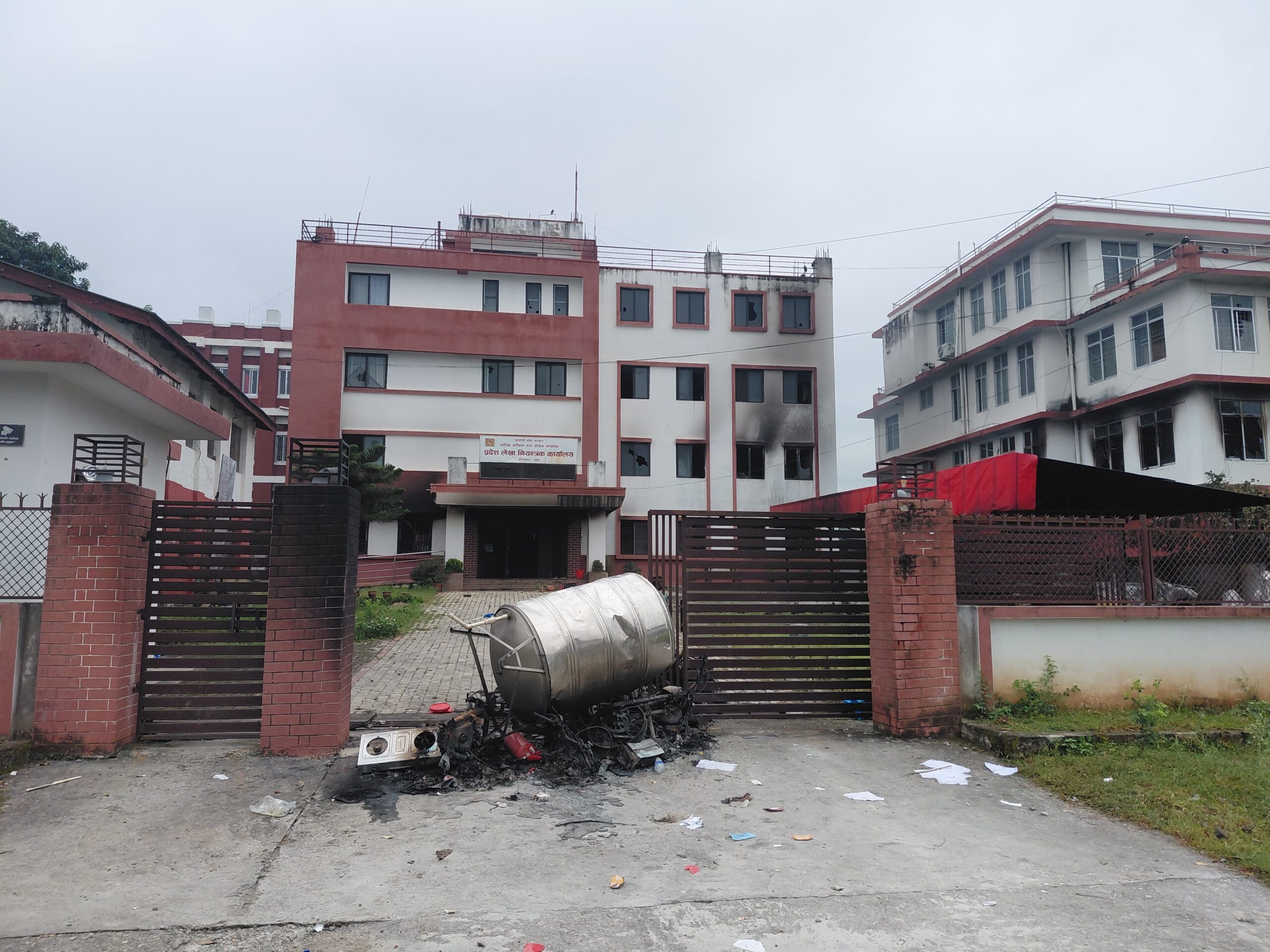 जेनजी आन्दोलनले कर्णालीमा ६० संरचना र ४५ सवारी साधन ध्वस्त