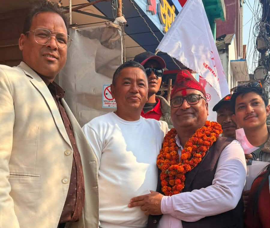 वीरेन्द्रनगरमा एमालेको उत्साहजनक घरदैलो कार्यक्रम